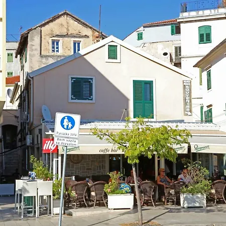 Swan Adriatic & 招待所 4*