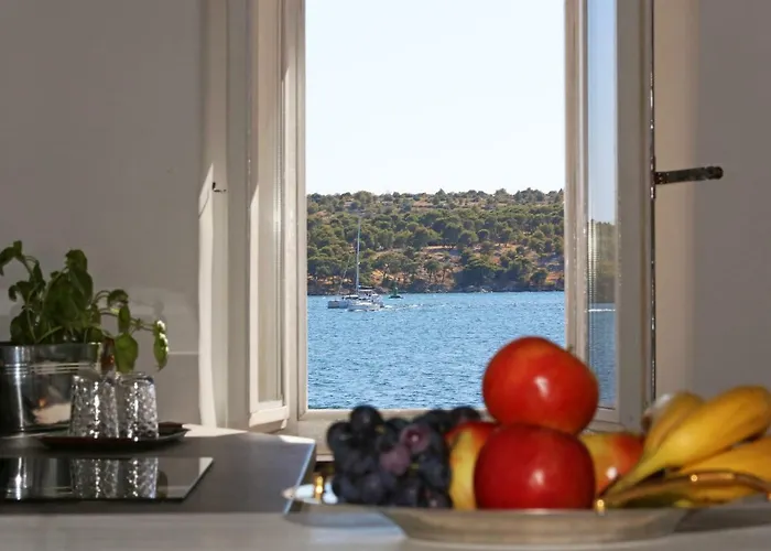 Swan Adriatic & Šibenik