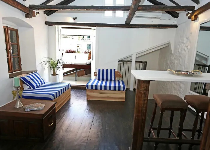 Swan Adriatic & Vendégház