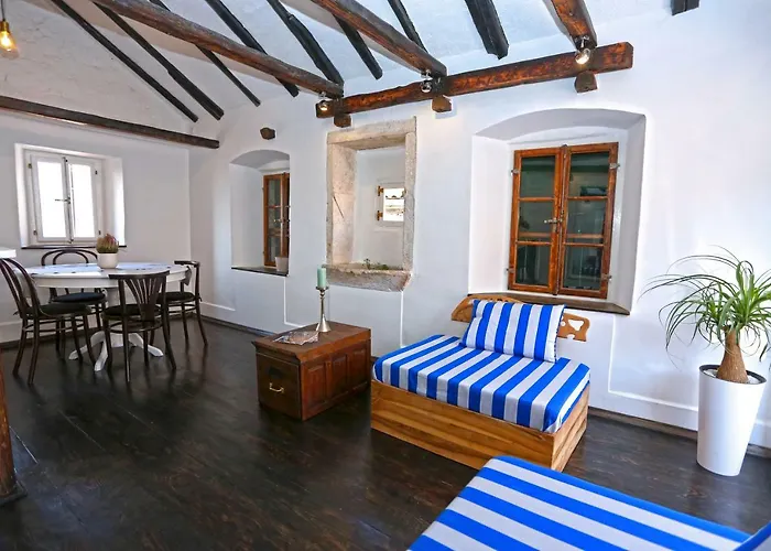 Swan Adriatic & 4* Šibenik