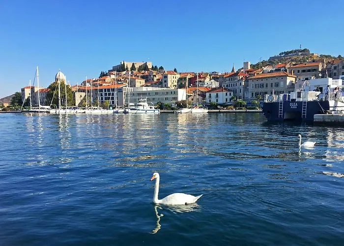 Swan Adriatic & Pensjonat Szybenik